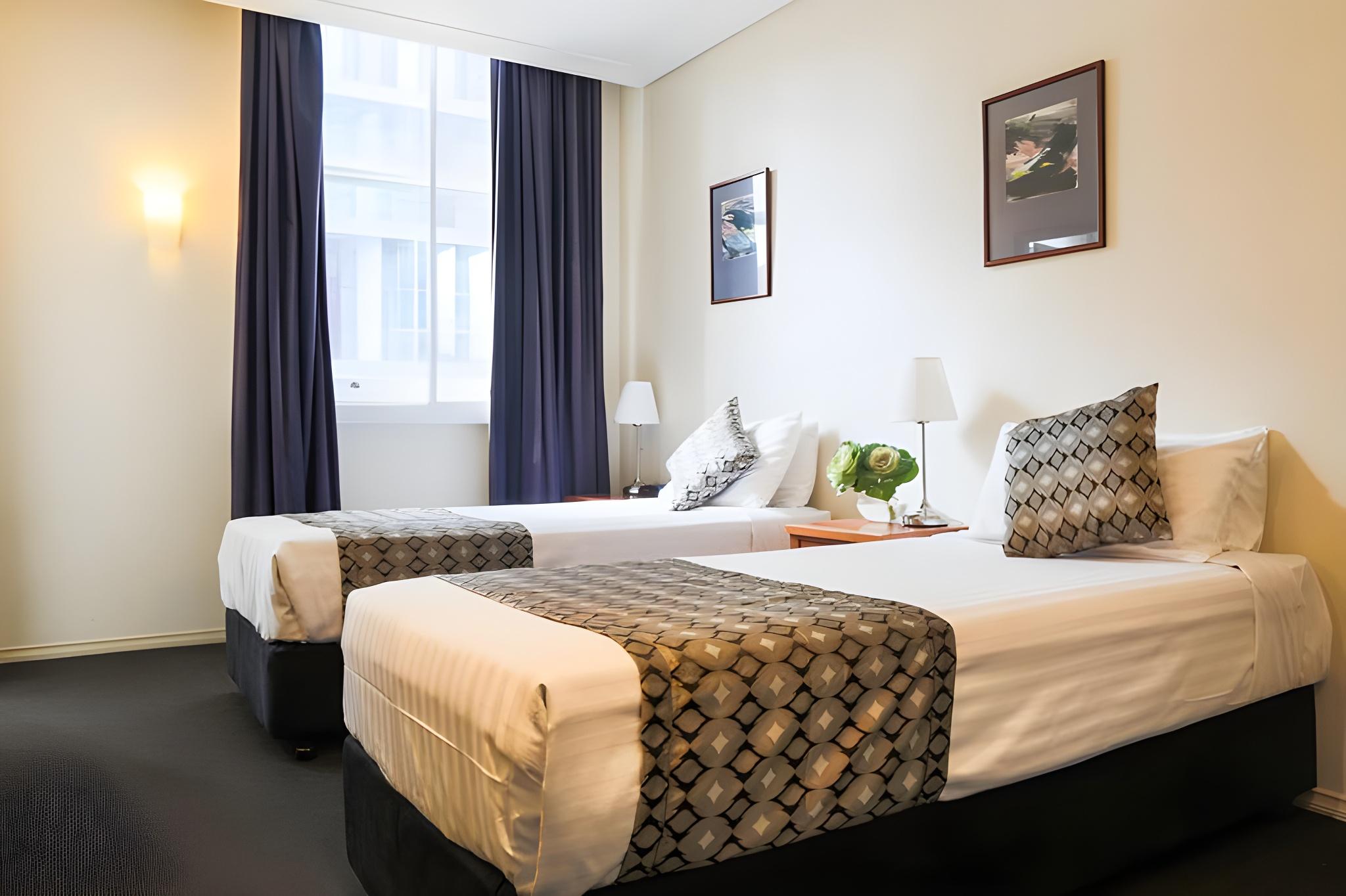 Standard, Twin Beds