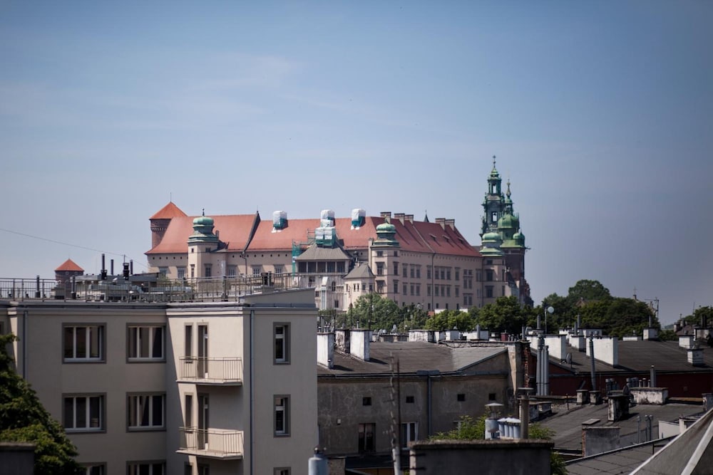 Daniel Griffin Aparthotel By Artery Hotels in KRAKOW