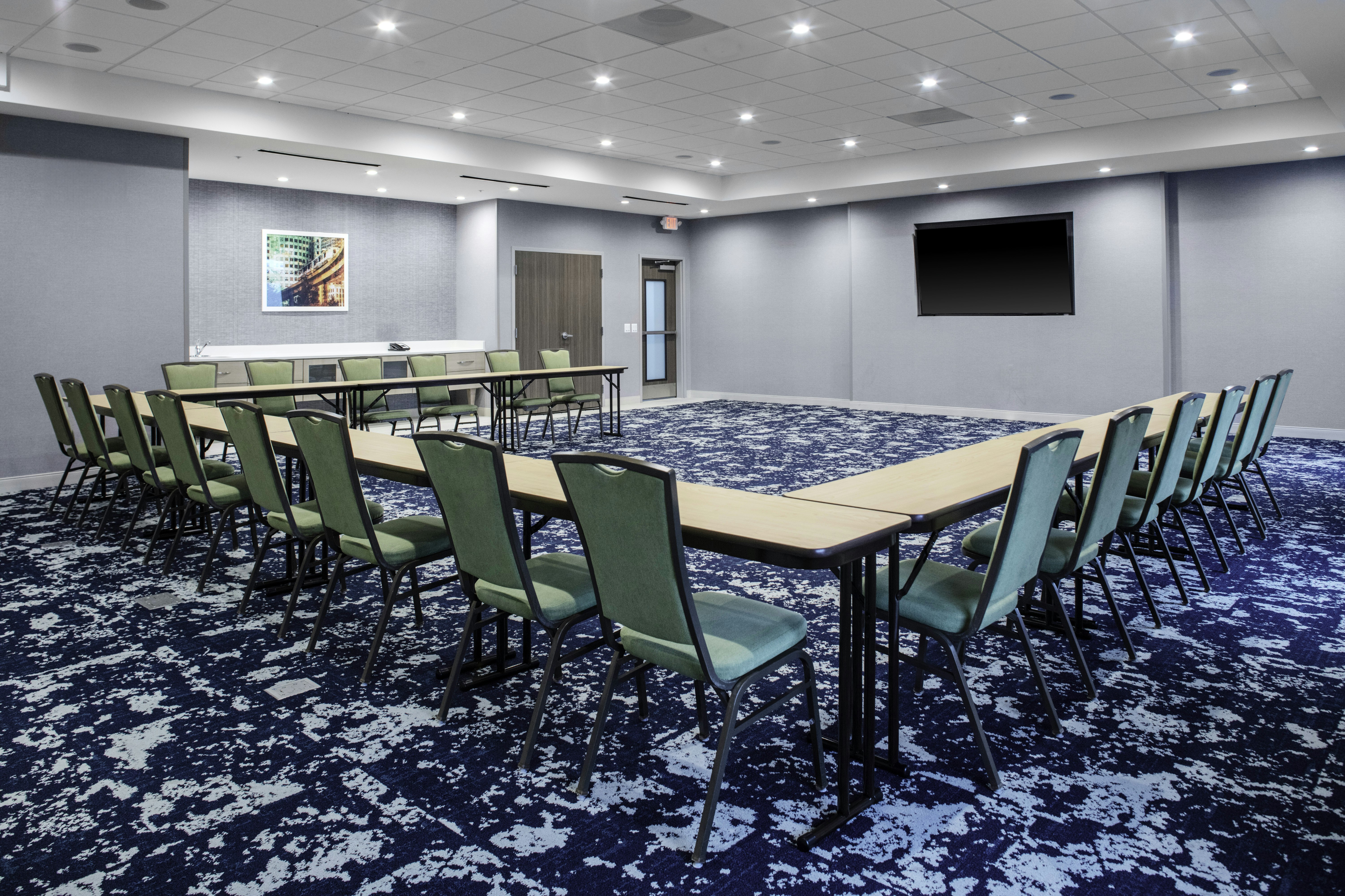 Home2 Suites by Hilton Northville Detroit 16/18