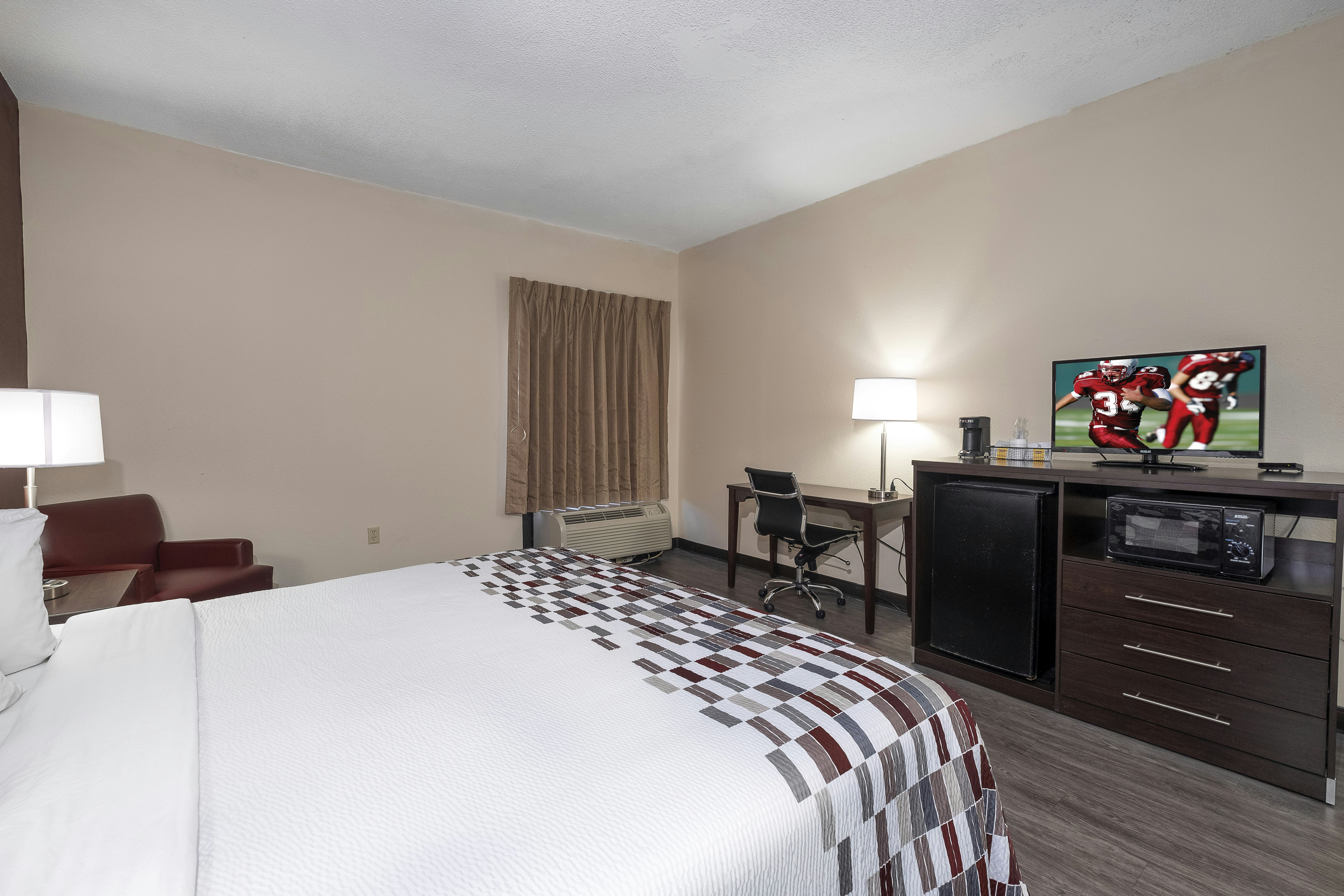 Red Roof Inn Prattville 17/42