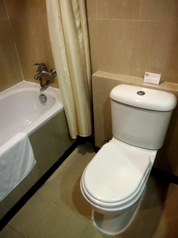 Hotel Royal Singapore 26/70