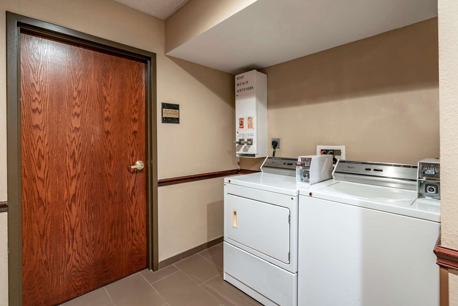 Comfort Inn & Suites St. Louis O Fallon 10/34