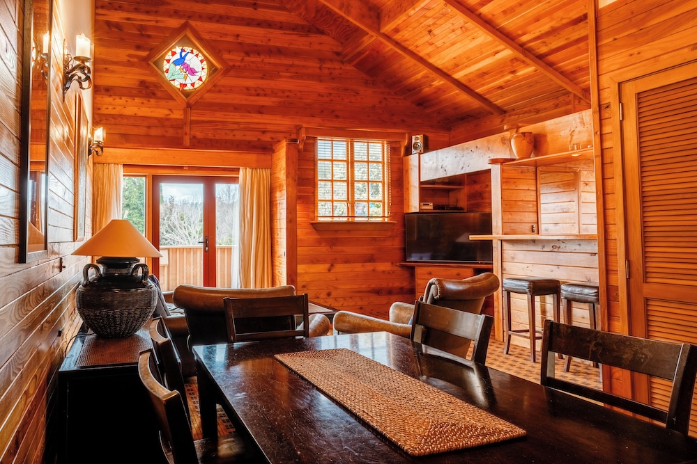 Powderhorn Chateau 66/75