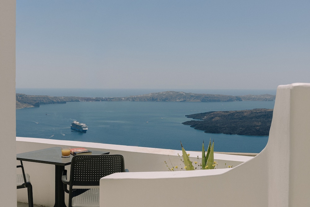 Agave Santorini Design Boutique Hotel 42/49