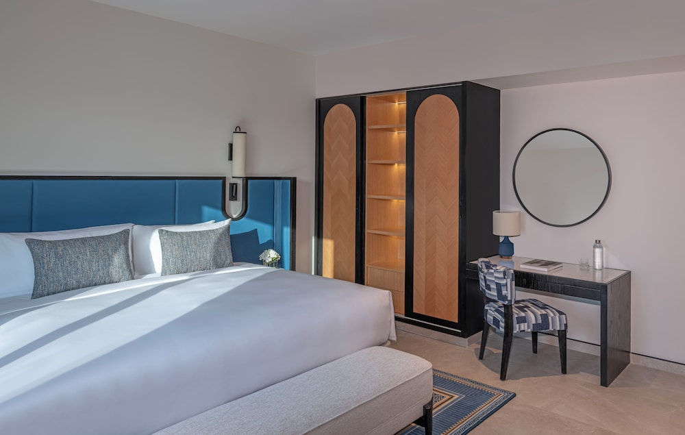 Renovated, Suite, King Bed, Private Poolterrace, Private Pool