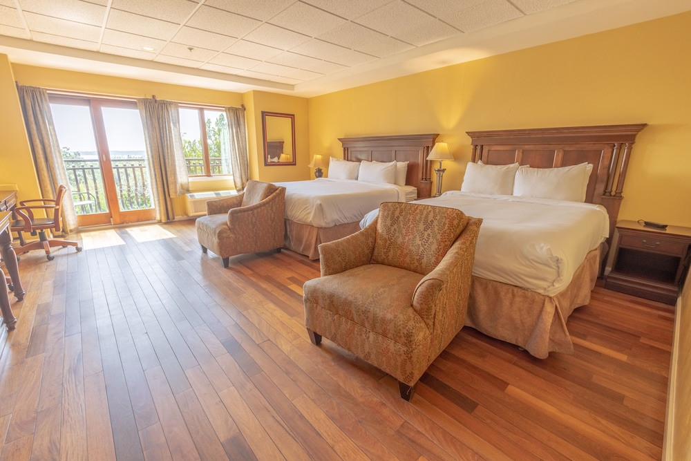 Ocean Inn and Suites 27/72