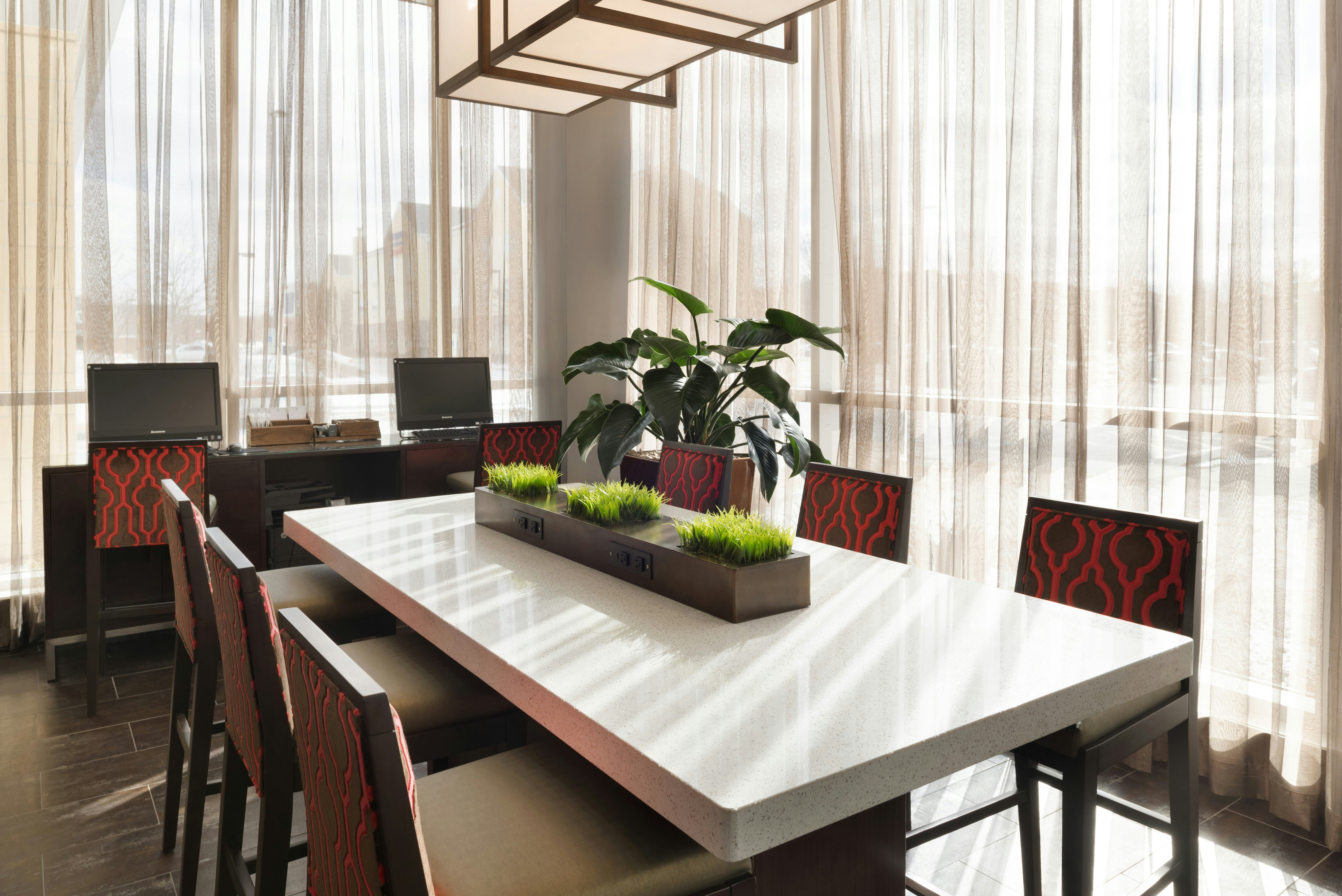 Embassy Suites By Hilton Chicago-Naperville 28/53