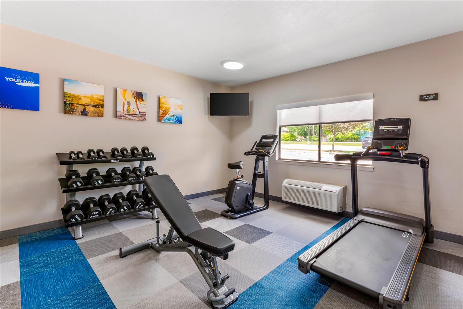 Comfort Inn River's Edge 16/26