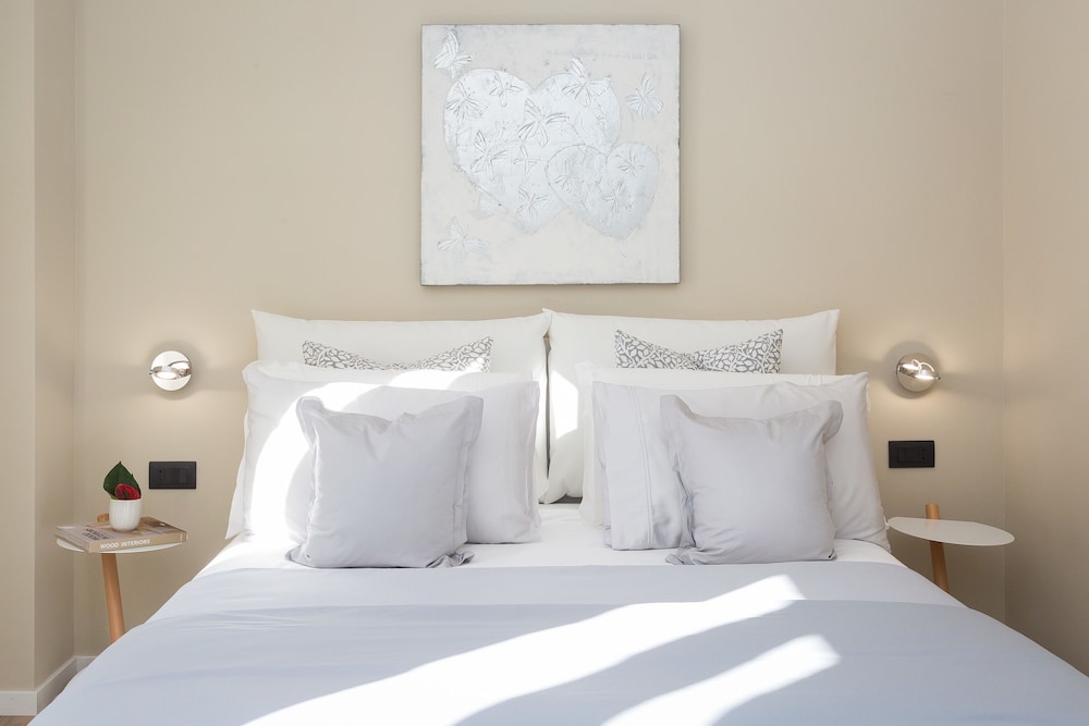 126 Gracchi Suites 47/47