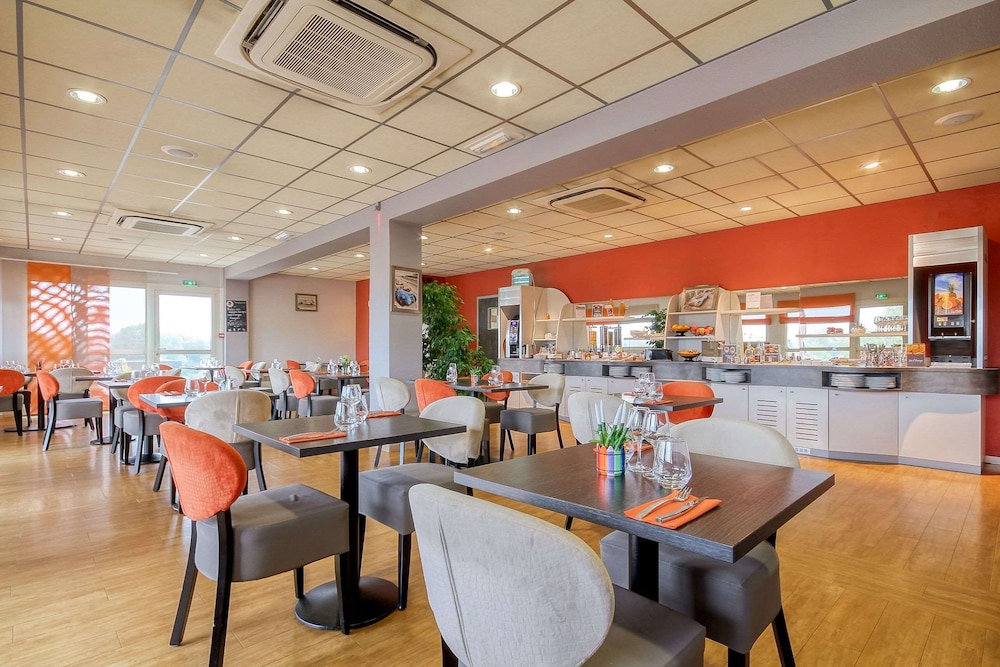 Brit Hotel Le Mans Nord Les Evens 23/36