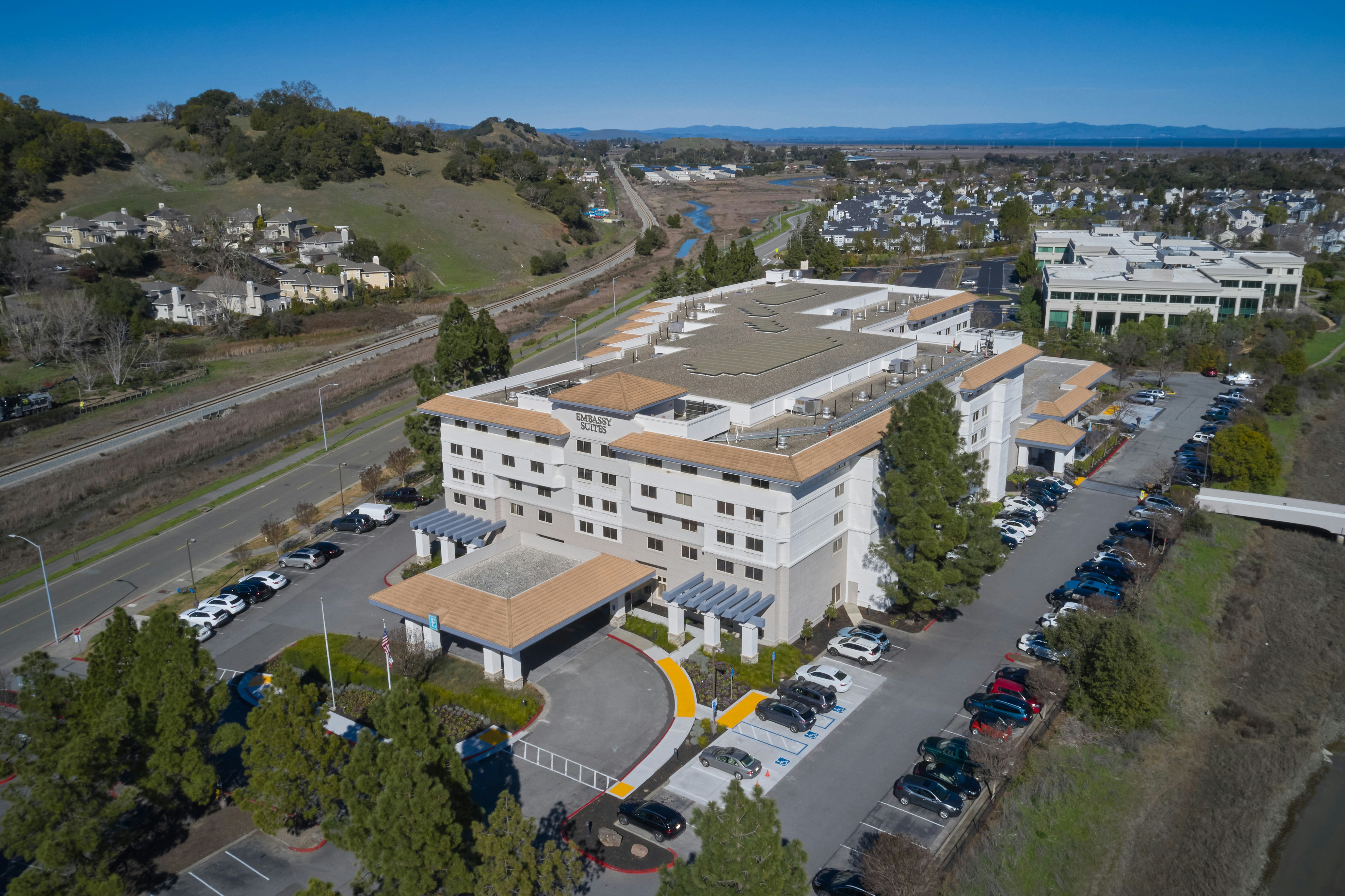 Embassy Suites by Hilton San Rafael at Marin Center 8/64