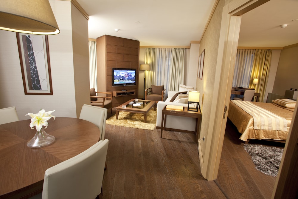 Tunel Residence Hotel 46/71