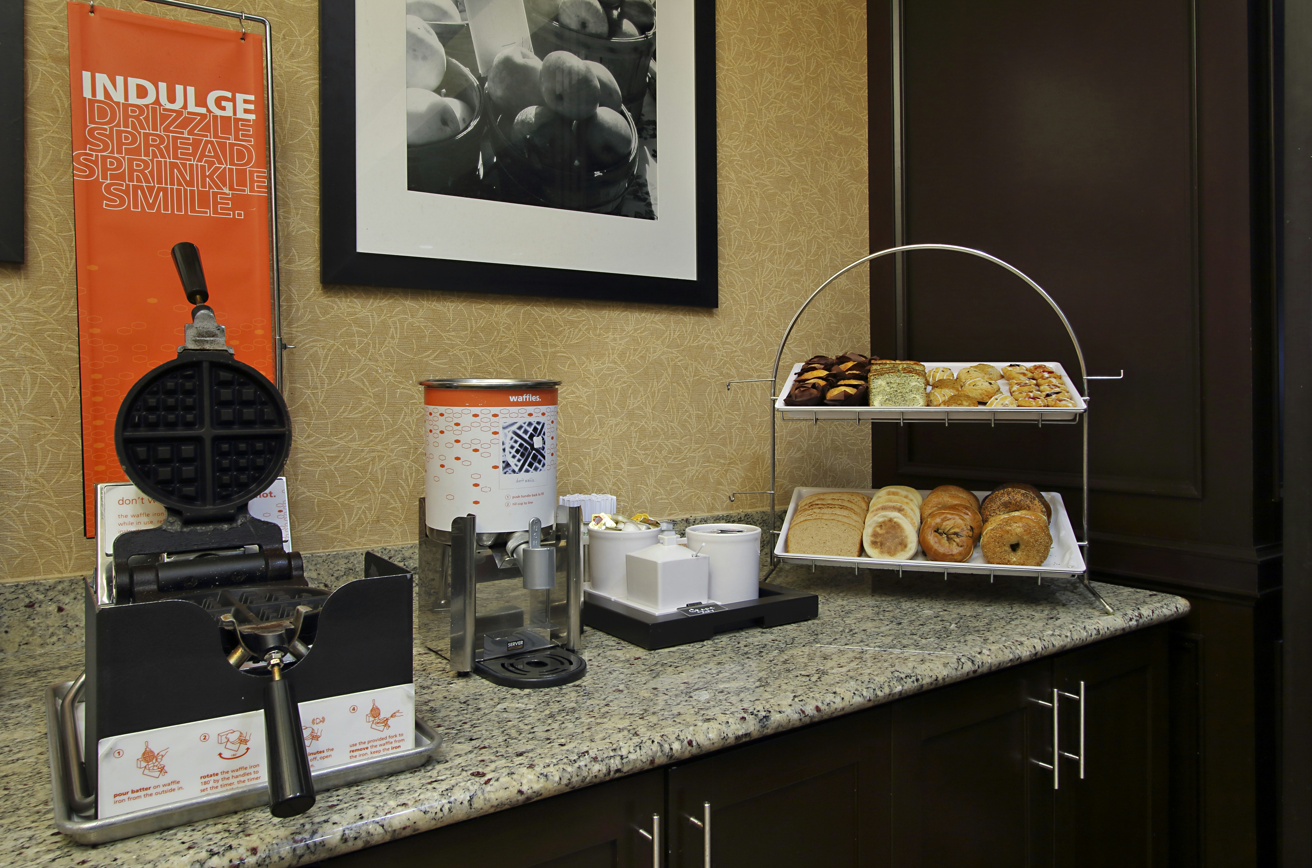 Hampton Inn And Suites Buffalo Tx 7/65