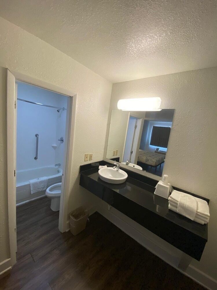 Motel6 Manchester, TN 30/31