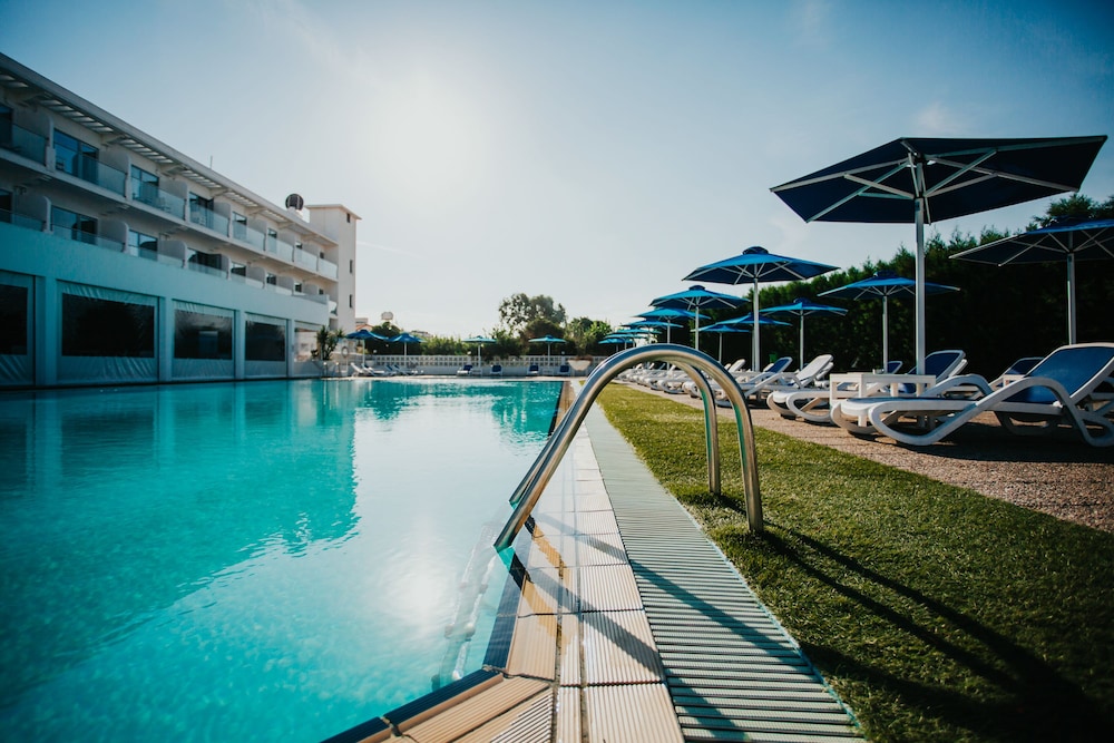 Sveltos Hotel 16/88