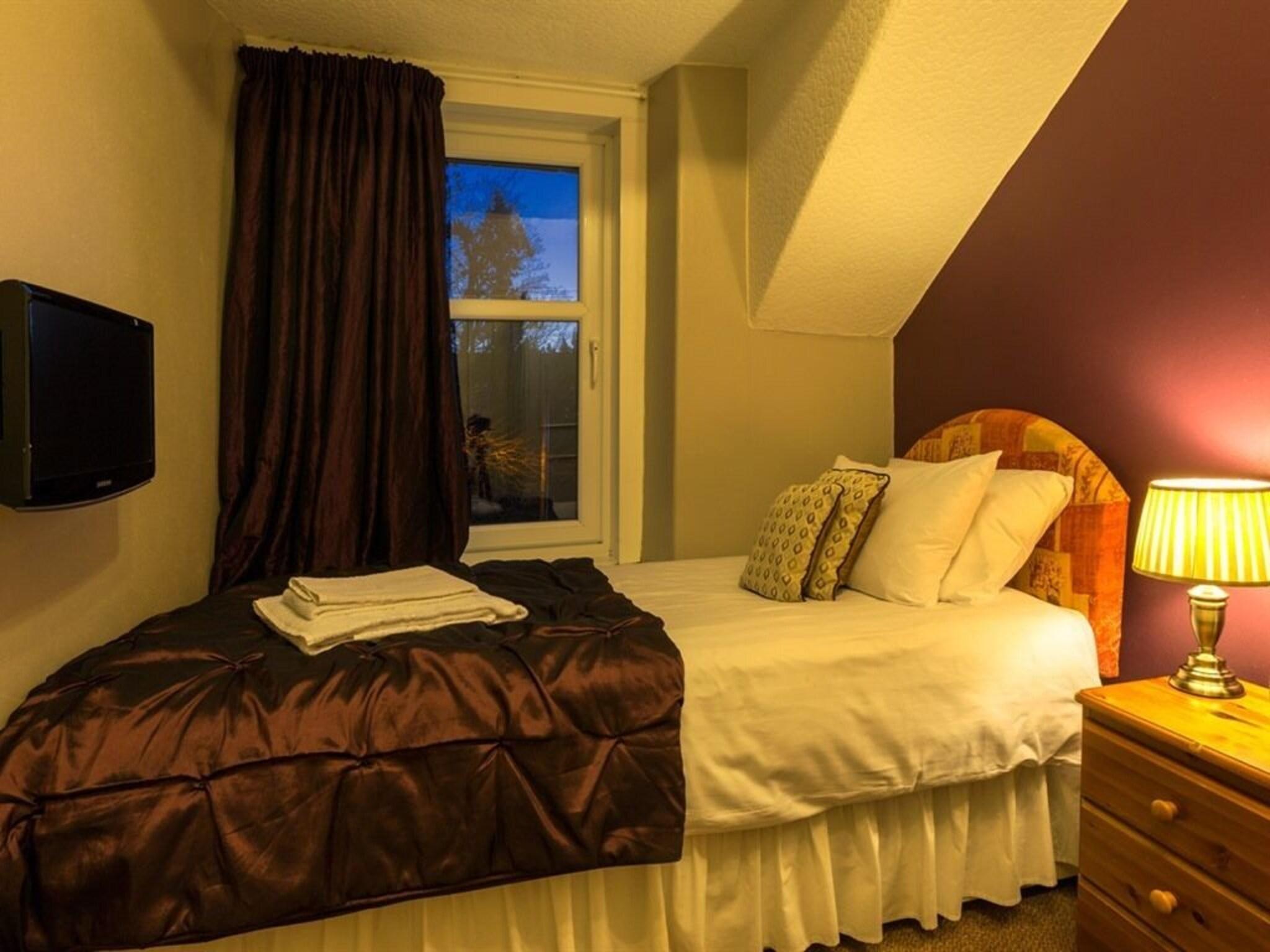 Craglands Guest House 12/17