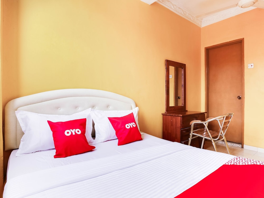 OYO 89406 Lucky Budget Hotel 9/21