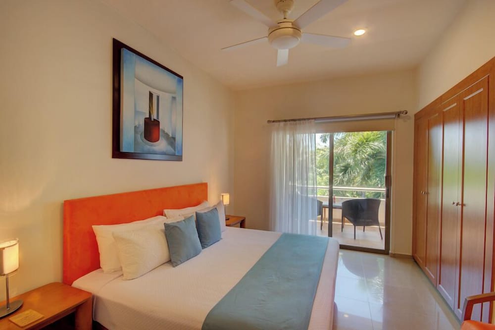 2 BEDROOMS, PALMAR, PENTHOUSE, GARDEN VIEW