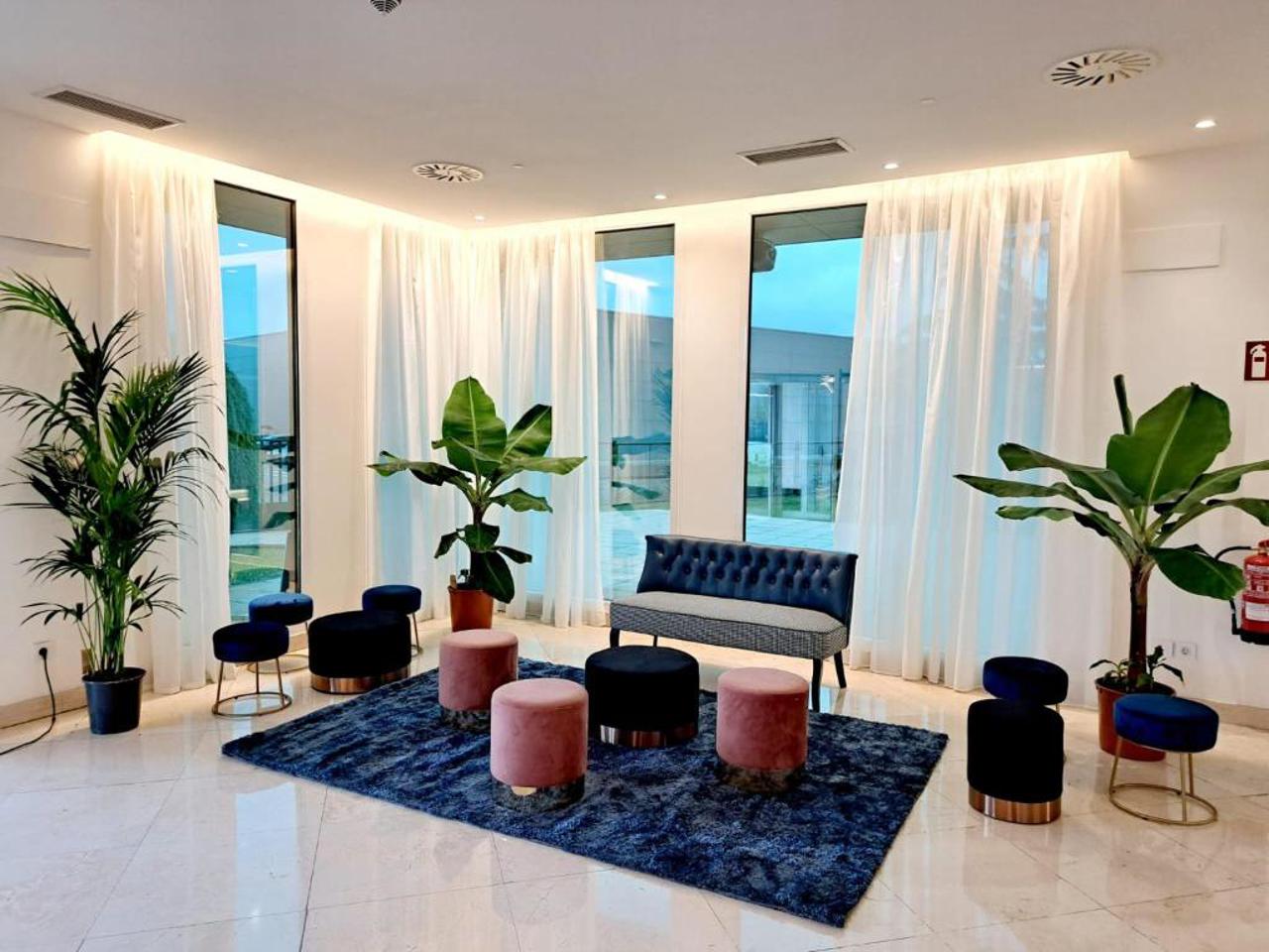 Hotel Puerta Santander 17/23