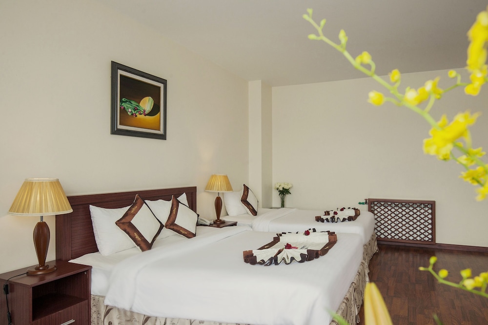 The Western Hill Hotel 13/50