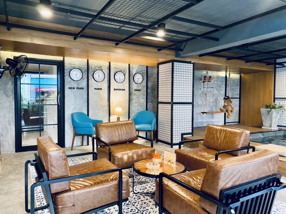 Baan Paradise Hotel 30/50