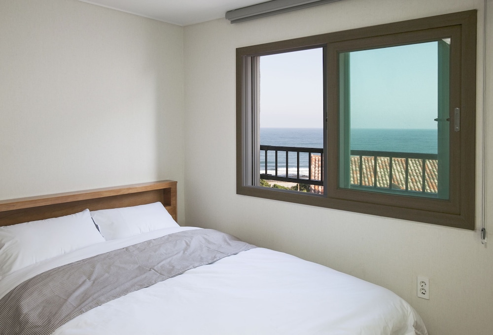 Jeju Aria Pension 9/19