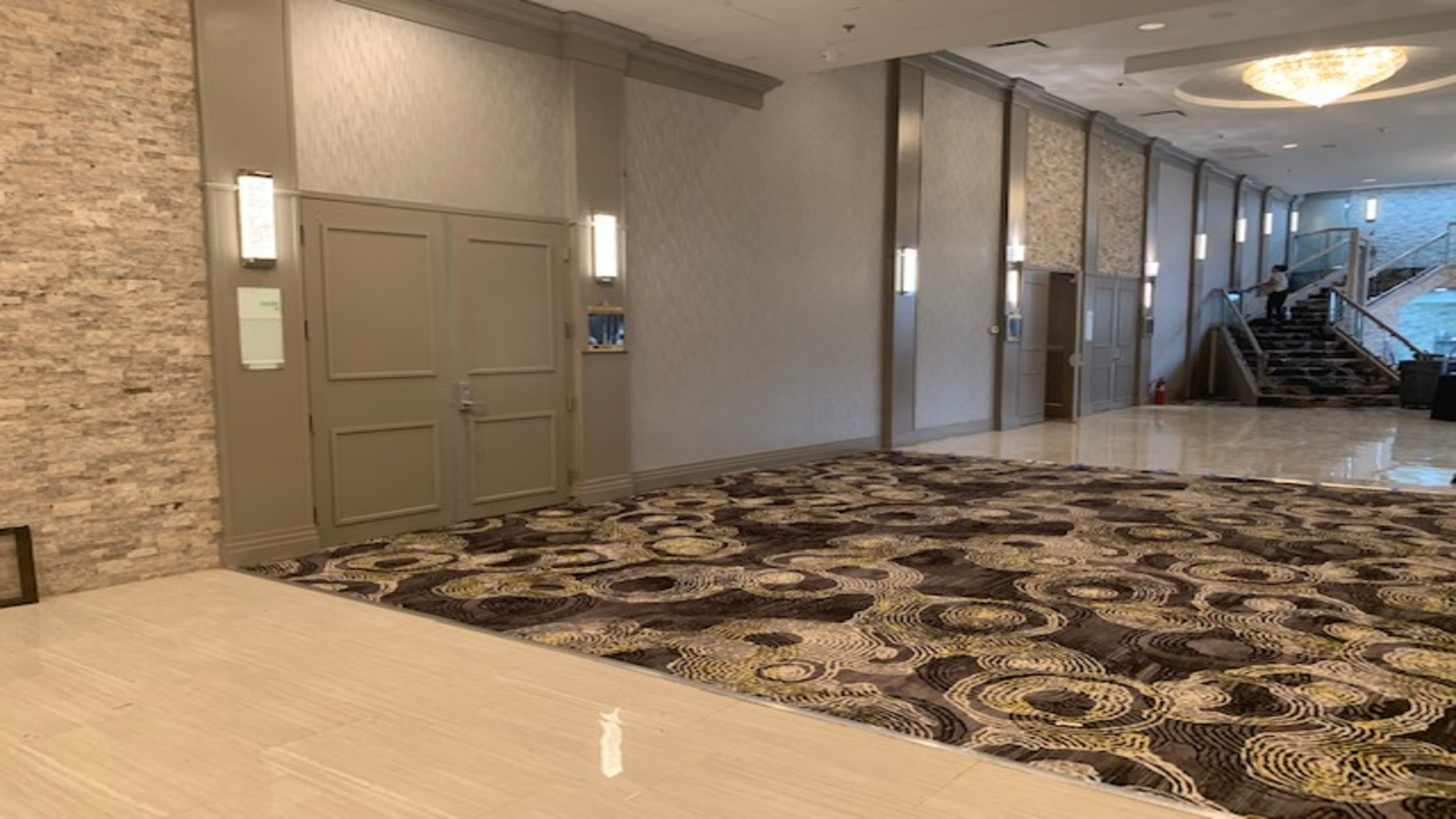 Holiday Inn & Suites Chicago North Shore (Skokie) 28/55