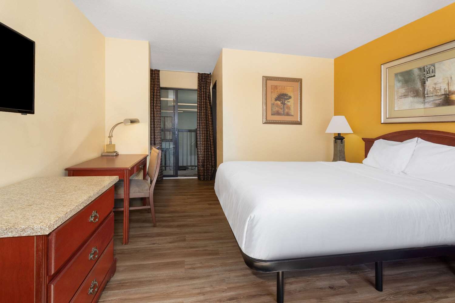 Travelodge By Wyndham Albuquerque East 17/38