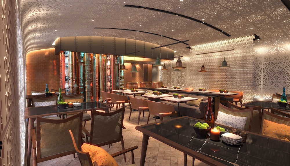 Grayton Hotel Dubai 55/66