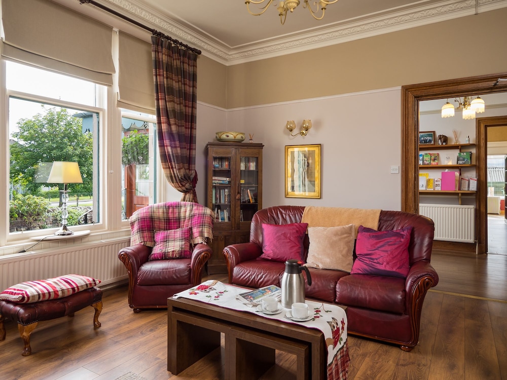 Cairngorm Guest House 29/39
