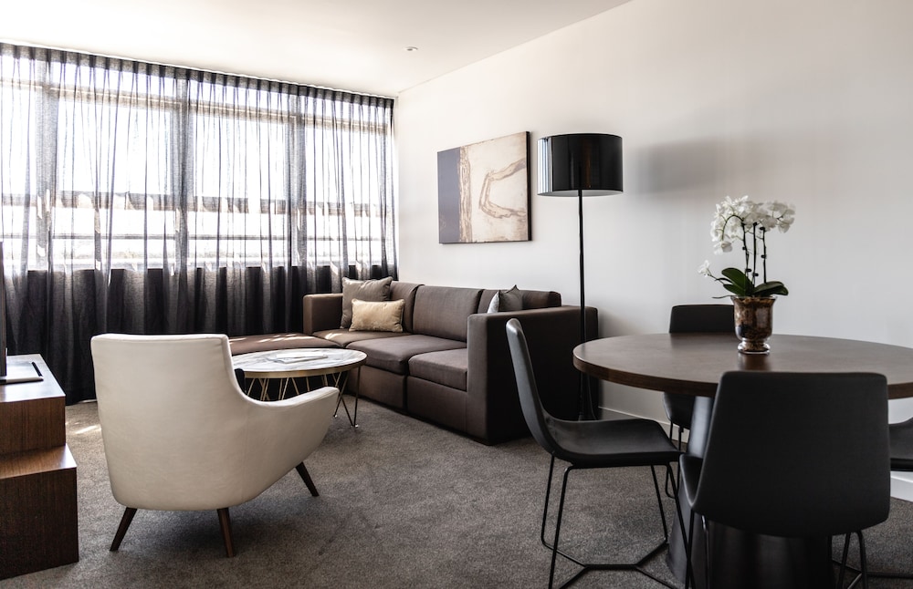 Silkari Suites Chatswood 43/65