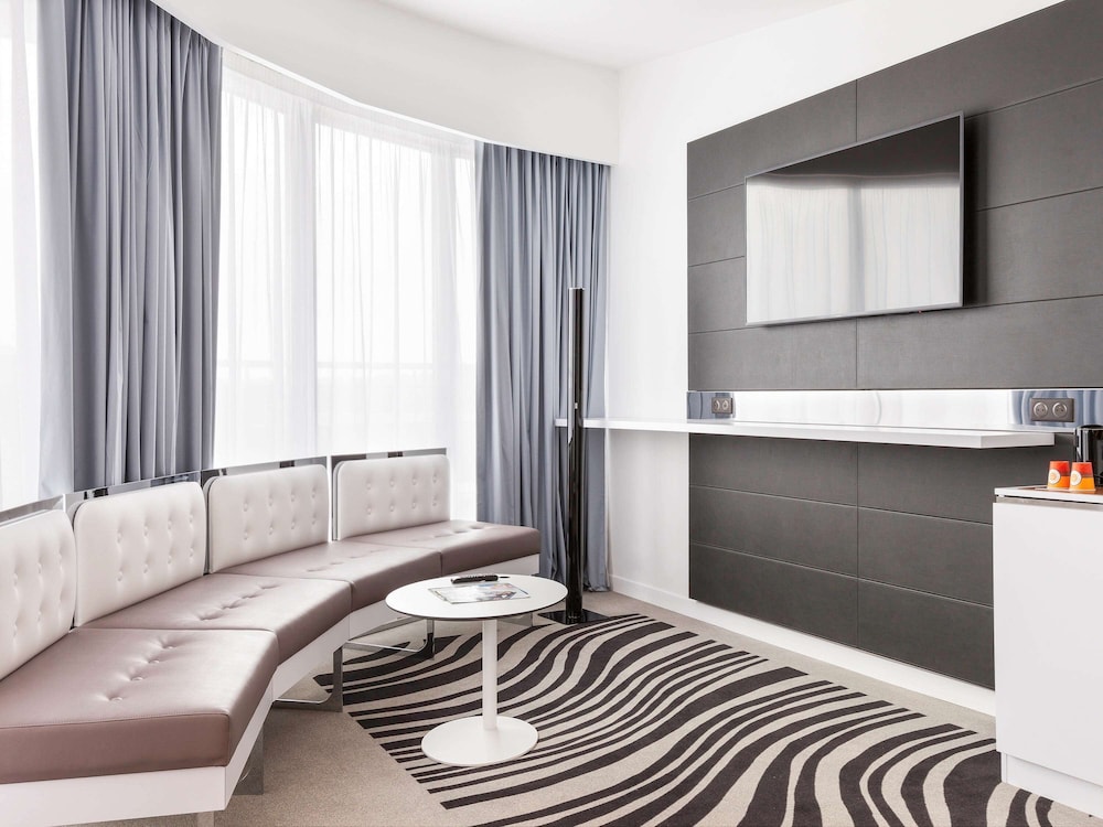 Novotel Tours Centre Gare photo4