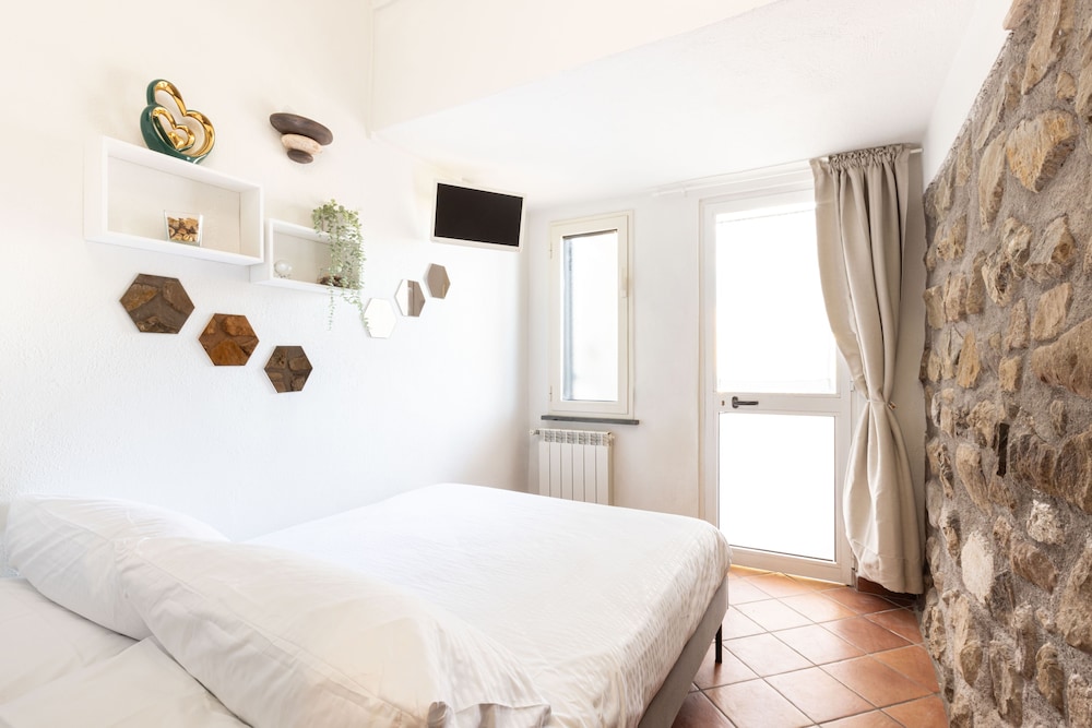 BASIC, DOUBLE BED