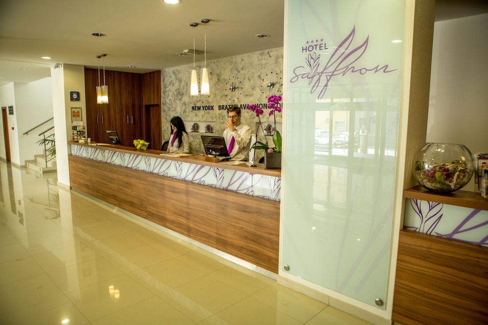 Hotel Saffron 10/64