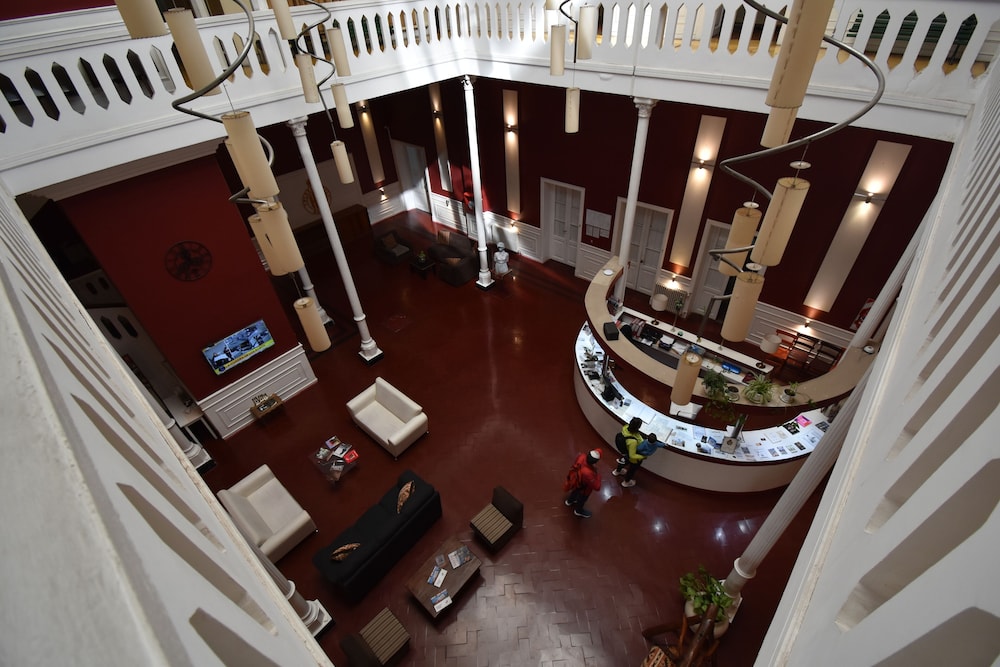 Plaza Hotel 8/50