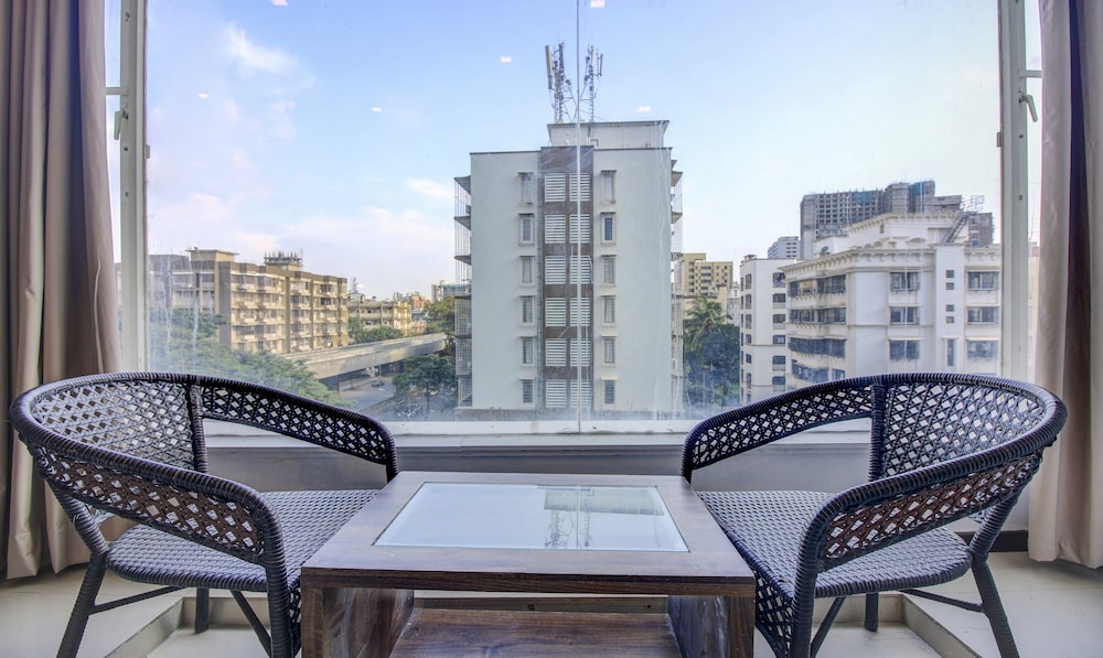 Hotel Aura 36/45