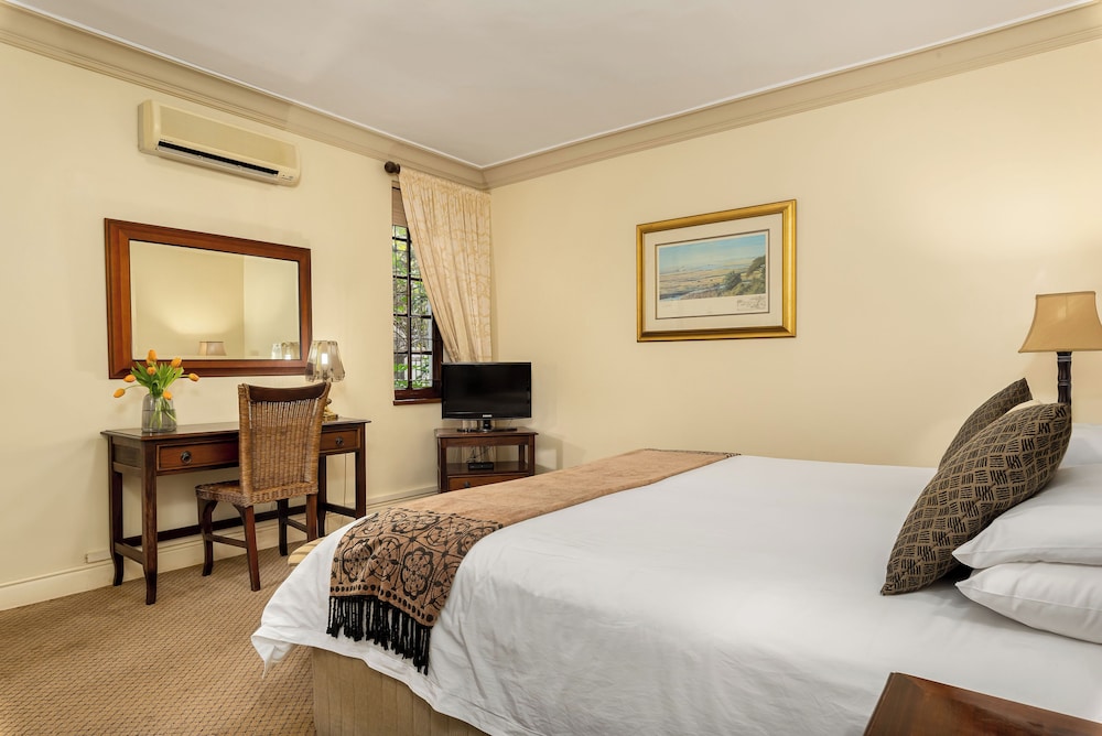 Gable Manor 14/64