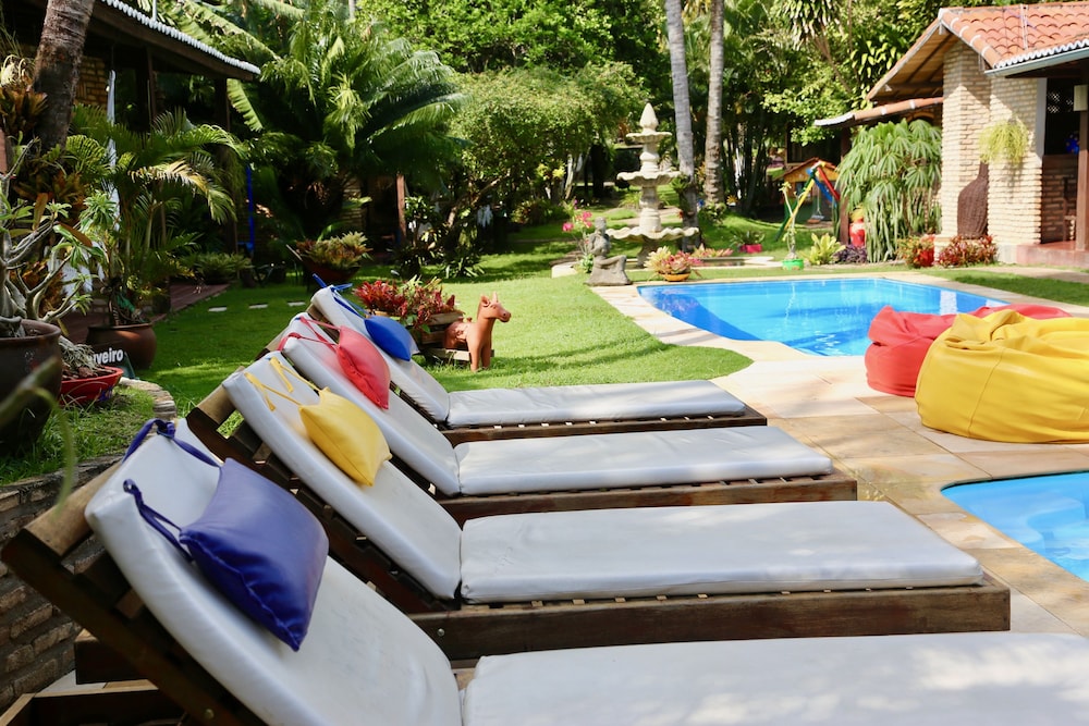 Pousada Oasis 65/67