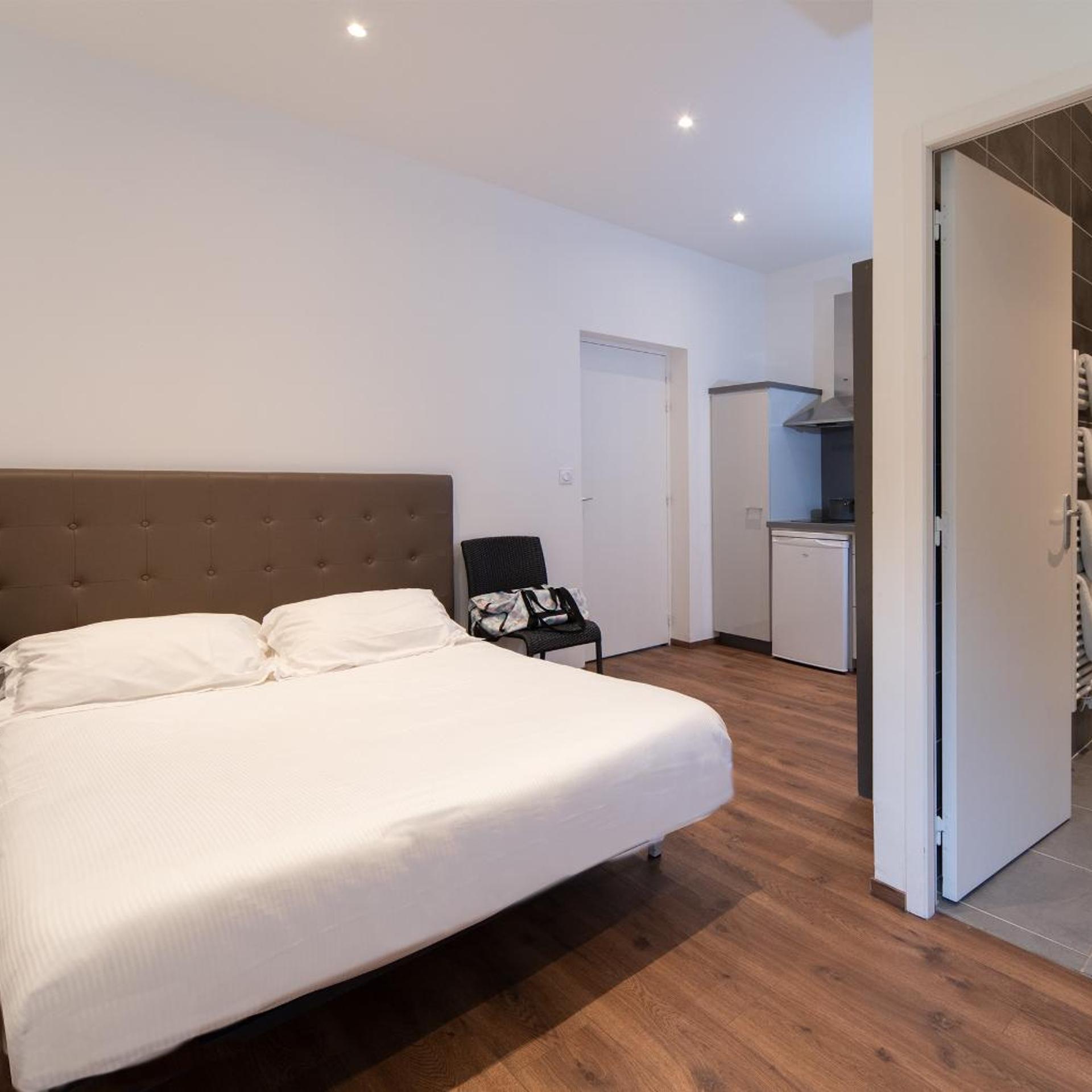 HOTEL LES COUDERCOUS 12/50