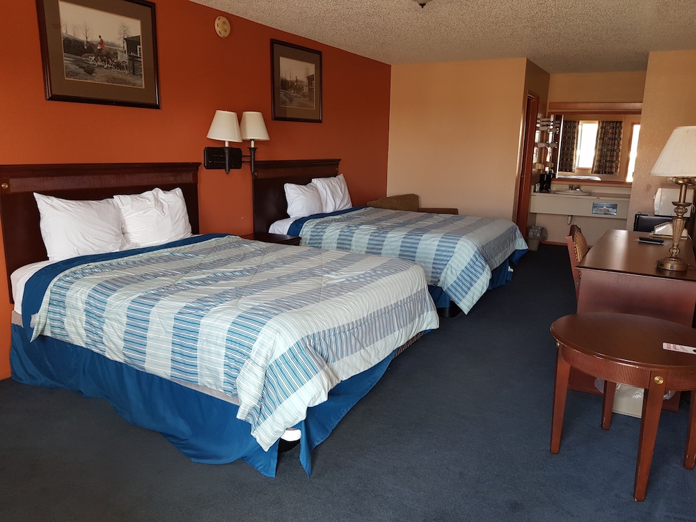 Budget Host Inn Eastland 24/56