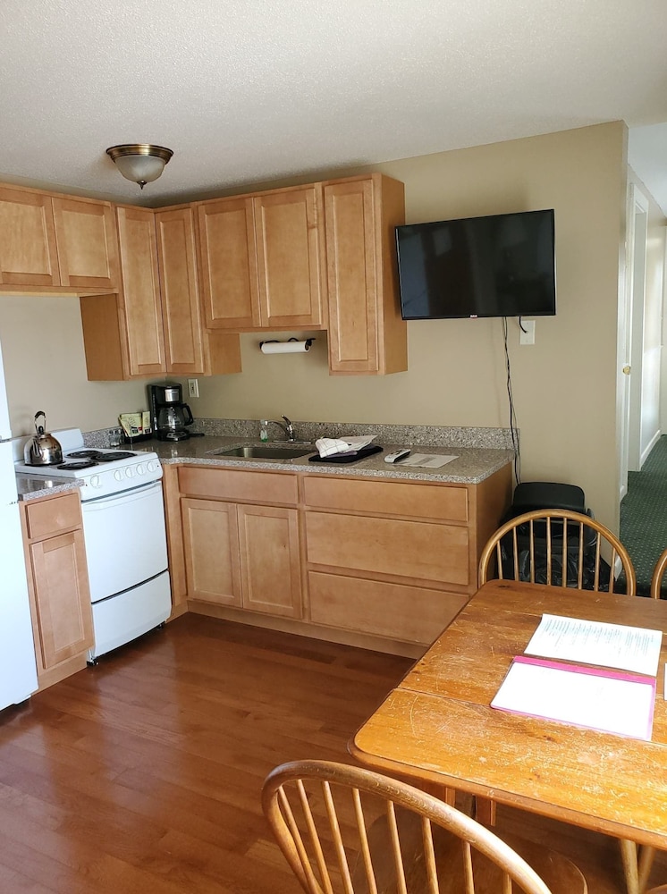 The Windrifter Resort 36/50