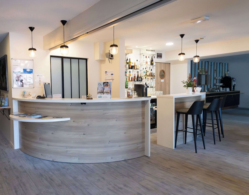 Brit Hotel Confort Saint-Lo 3/50