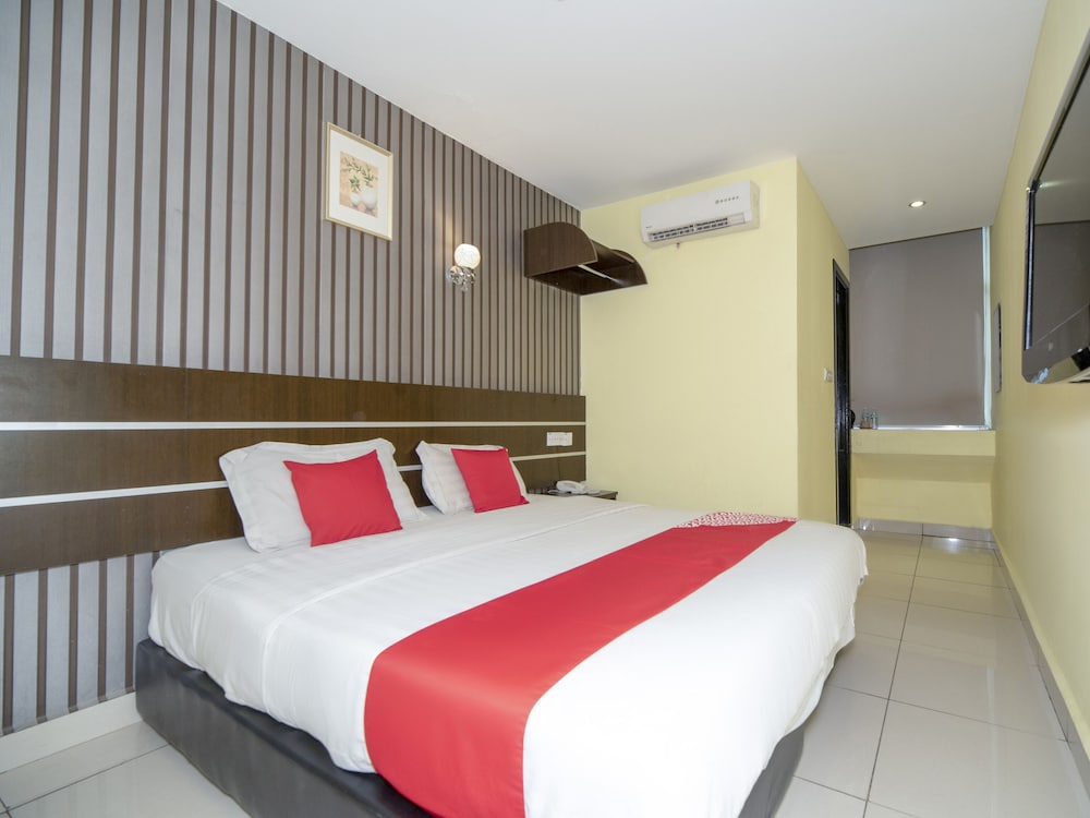OYO 89944 Stay Inn 25/36