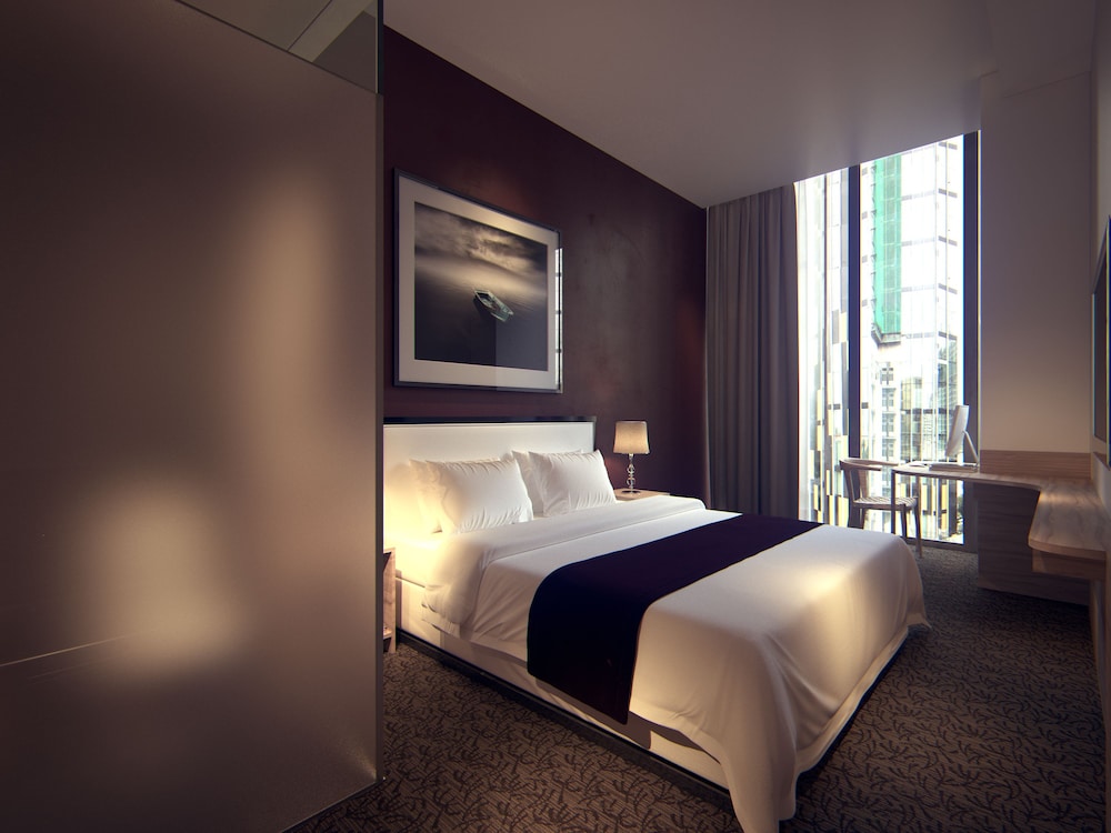 Bay Hotel Ho Chi Minh 18/66