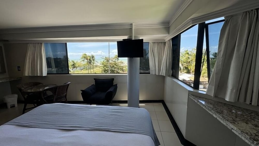 LUXURY, SEA FRONT