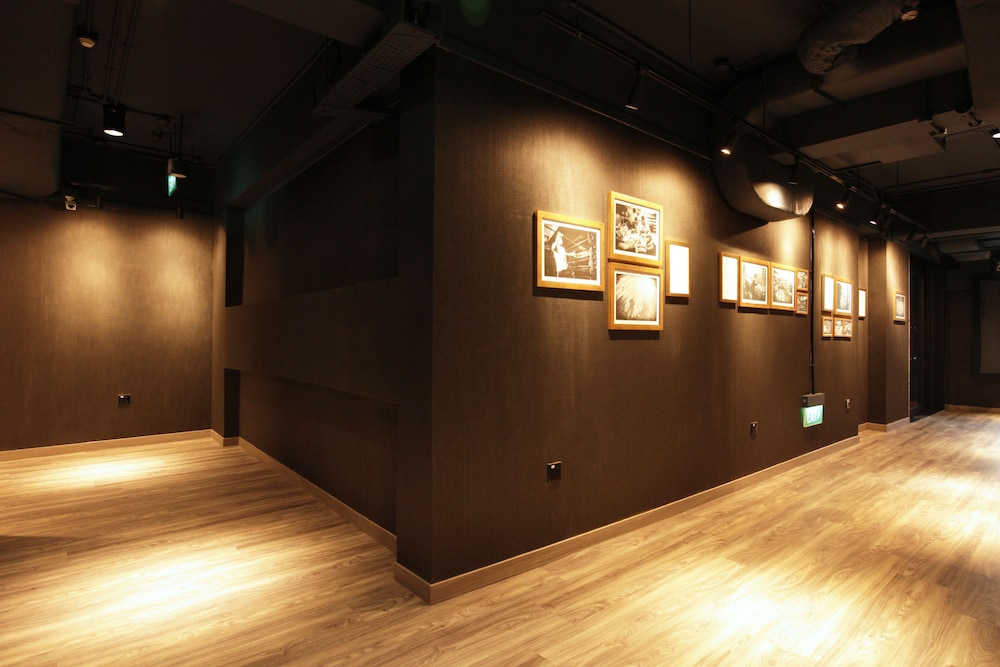 ST Signature Chinatown 28/50