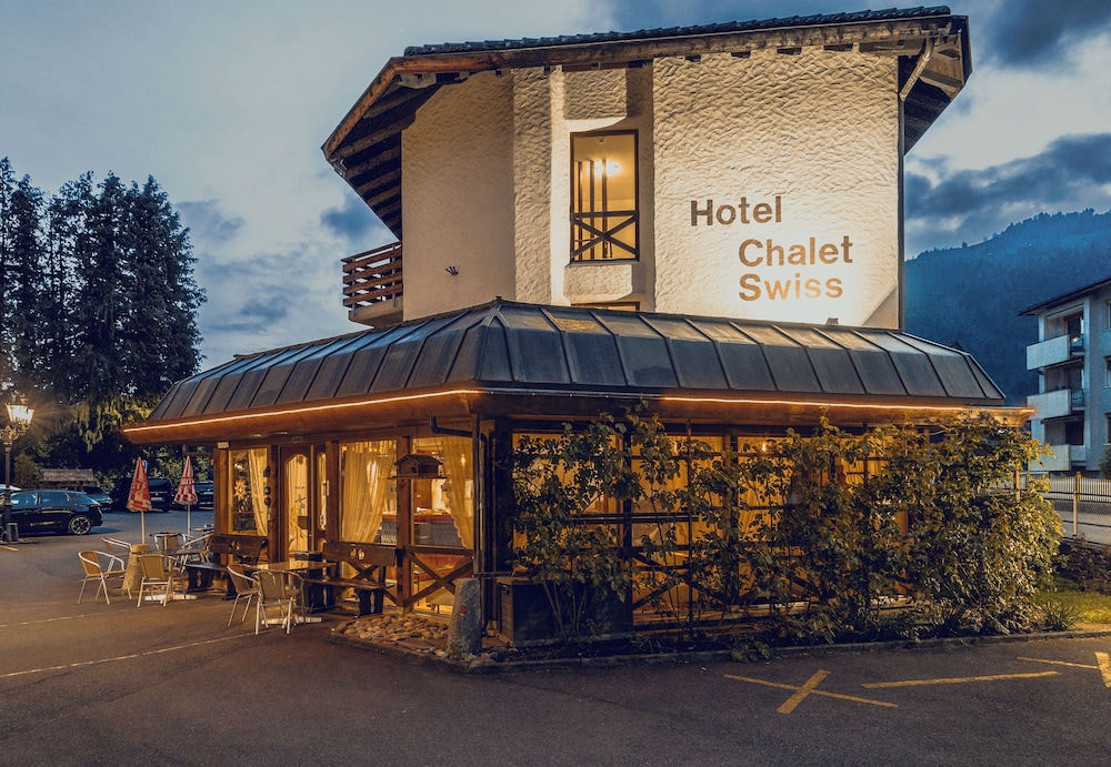 Chalet Swiss Hotel in UNTERSEEN