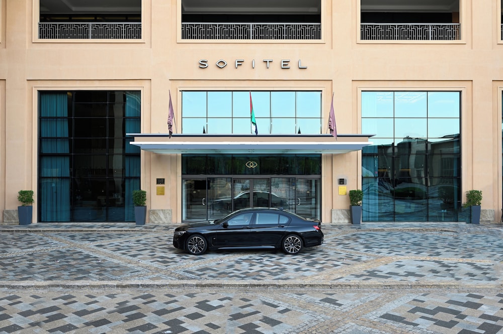 Sofitel Dubai Jumeirah Beach Hotel 74/80