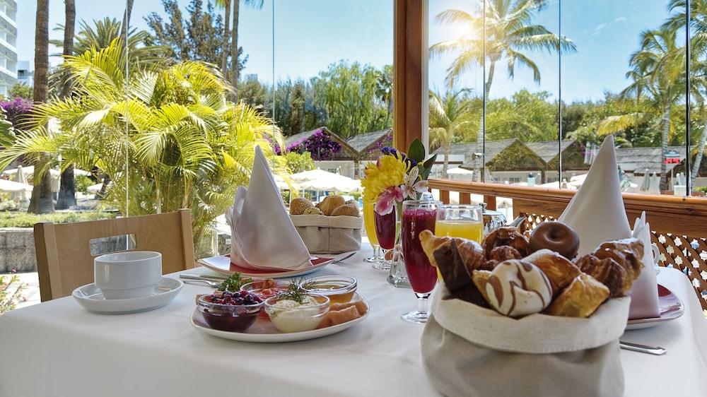 Bull Costa Canaria & SPA - Only Adults 34/48