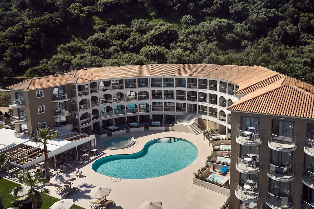 Windmill Bay Aparthotel in Zakynthos